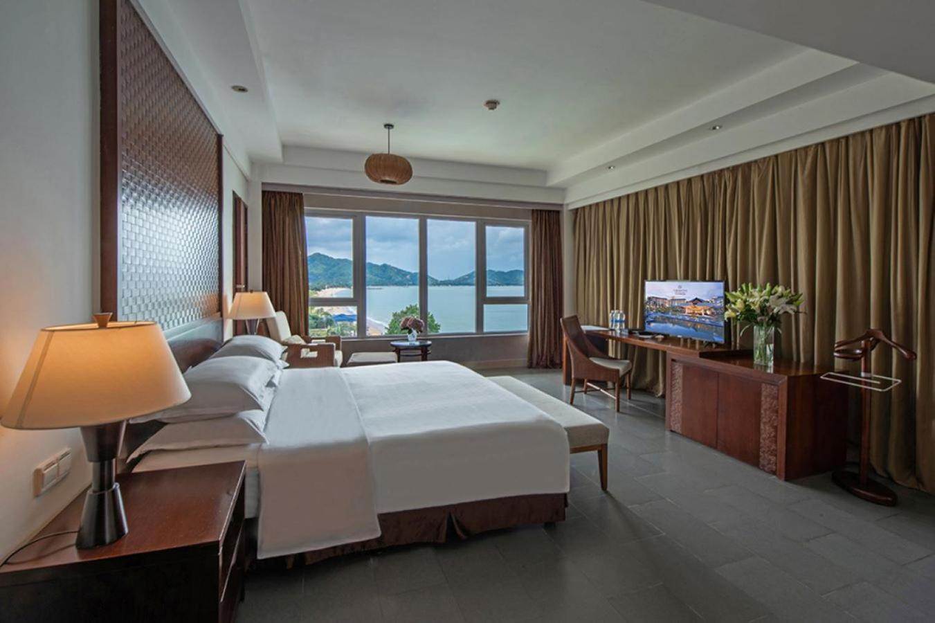 Sheraton Huizhou Beach Resort Huidong Exterior foto